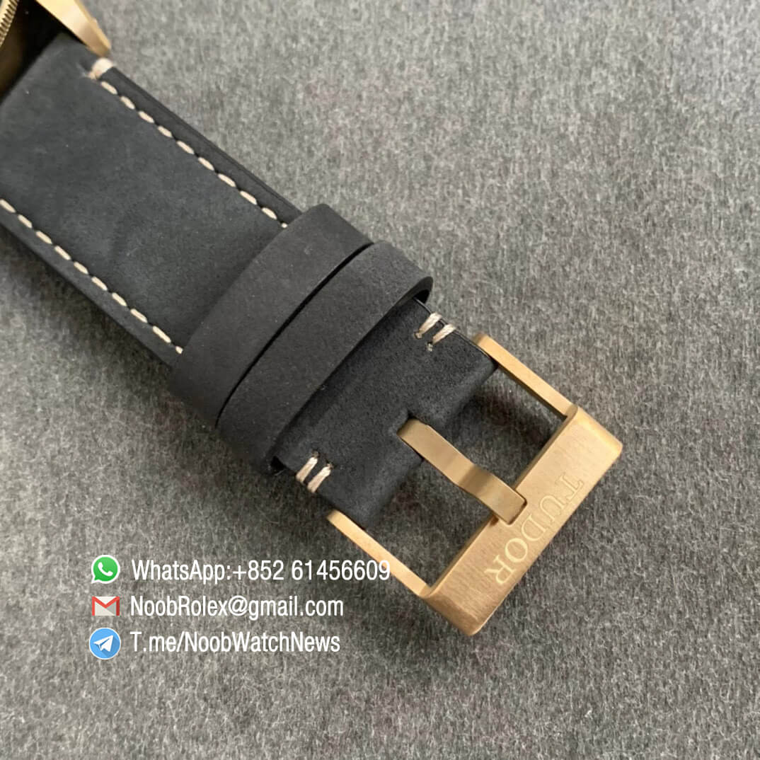 Noob Watch Time XF Superclone Tudor Heritage Black Bay Bronze Case Gray Dial Gray Leather Strap A5612 V3 06