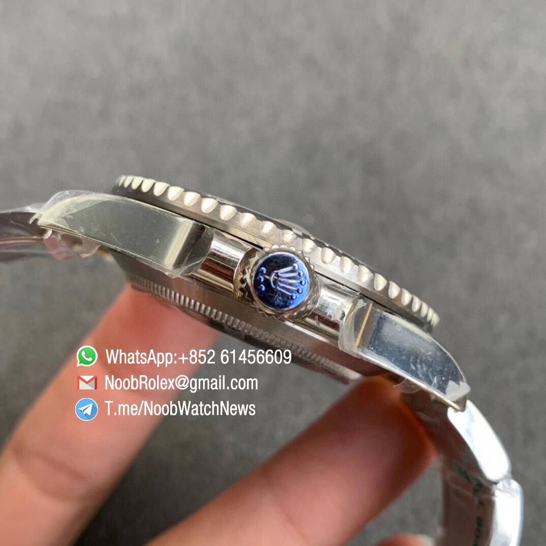 ZF Superclone Rolex Submariner 116610LV 904L Steel Case Oystersteel Bracelet Green Dial Green Ceramic Bezel SA3135 Calibre Free Box Card 04