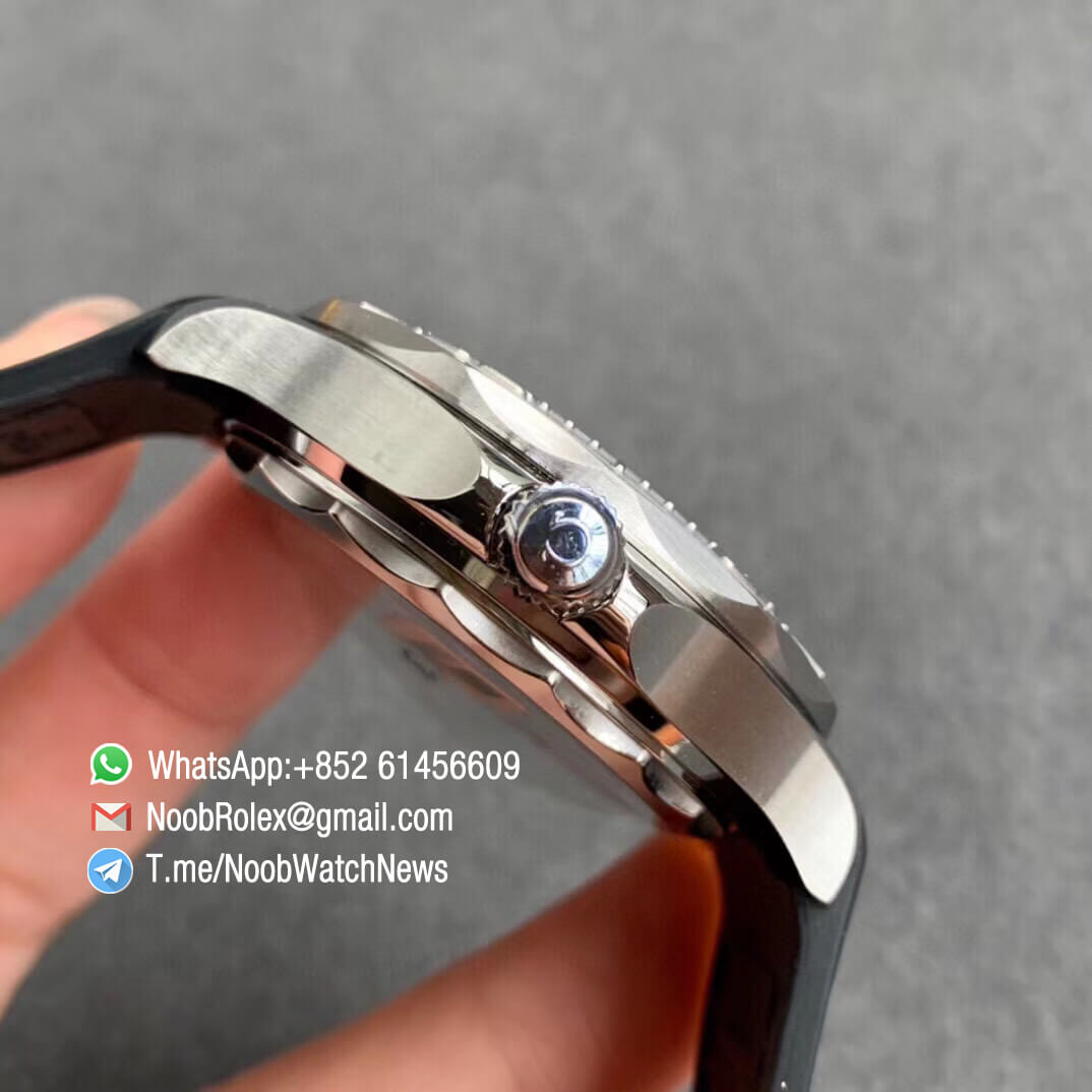 VSF SuperClone Watch Omega Seamaster Diver 300M Nekton Black Wave Textured Dial Titanium Bezel on Rubber Strap A8806 04