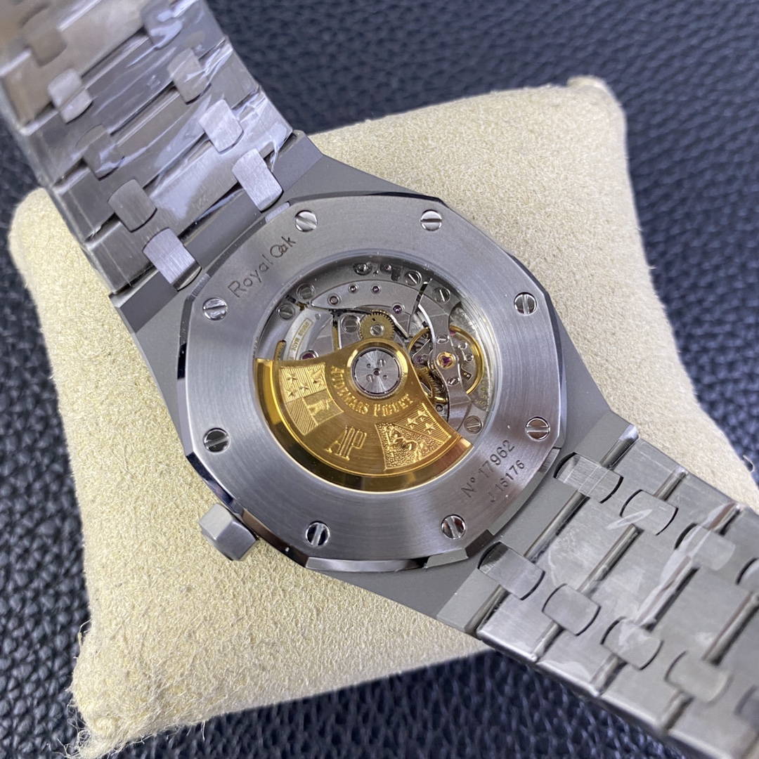 APSF Royal Oak 41mm 1017 ALYX 9SM Stainless Steel Case Bracelet Silver Dial SA3120 Movement 06