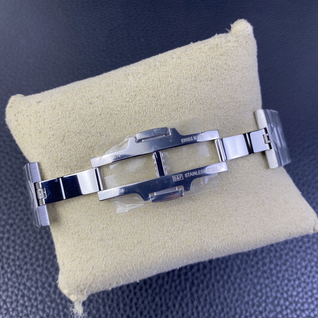 PZF Vacheron Constantin Overseas 7900V GMT Dual Time Zone 41mm SA5110DT White Dial Full Function Real Working 08