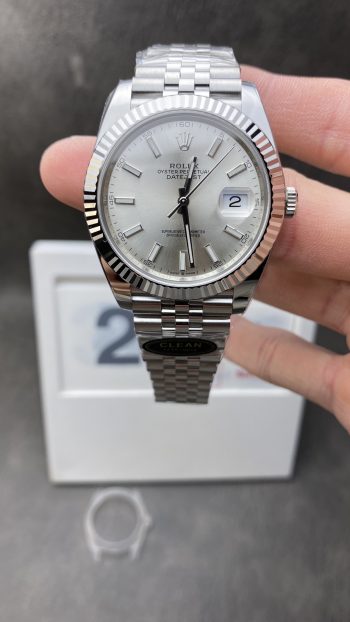Clean Factory DateJust 41 126334 Super Clone Quality 904L Steel Silver Stick Dial on Jubilee Bracelet VR3235 Movement