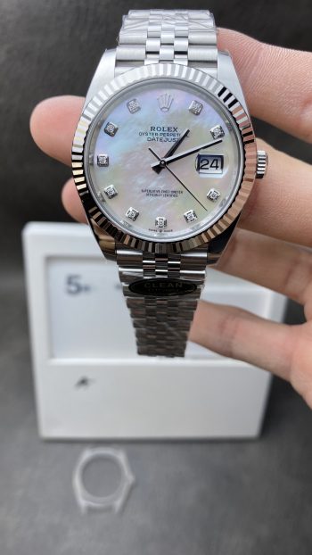 Clean Factory Watch Rolex Datejust 41mm MOP Dial 904L Stainless Steel Case Jubilee Bracelet 3235 Movement