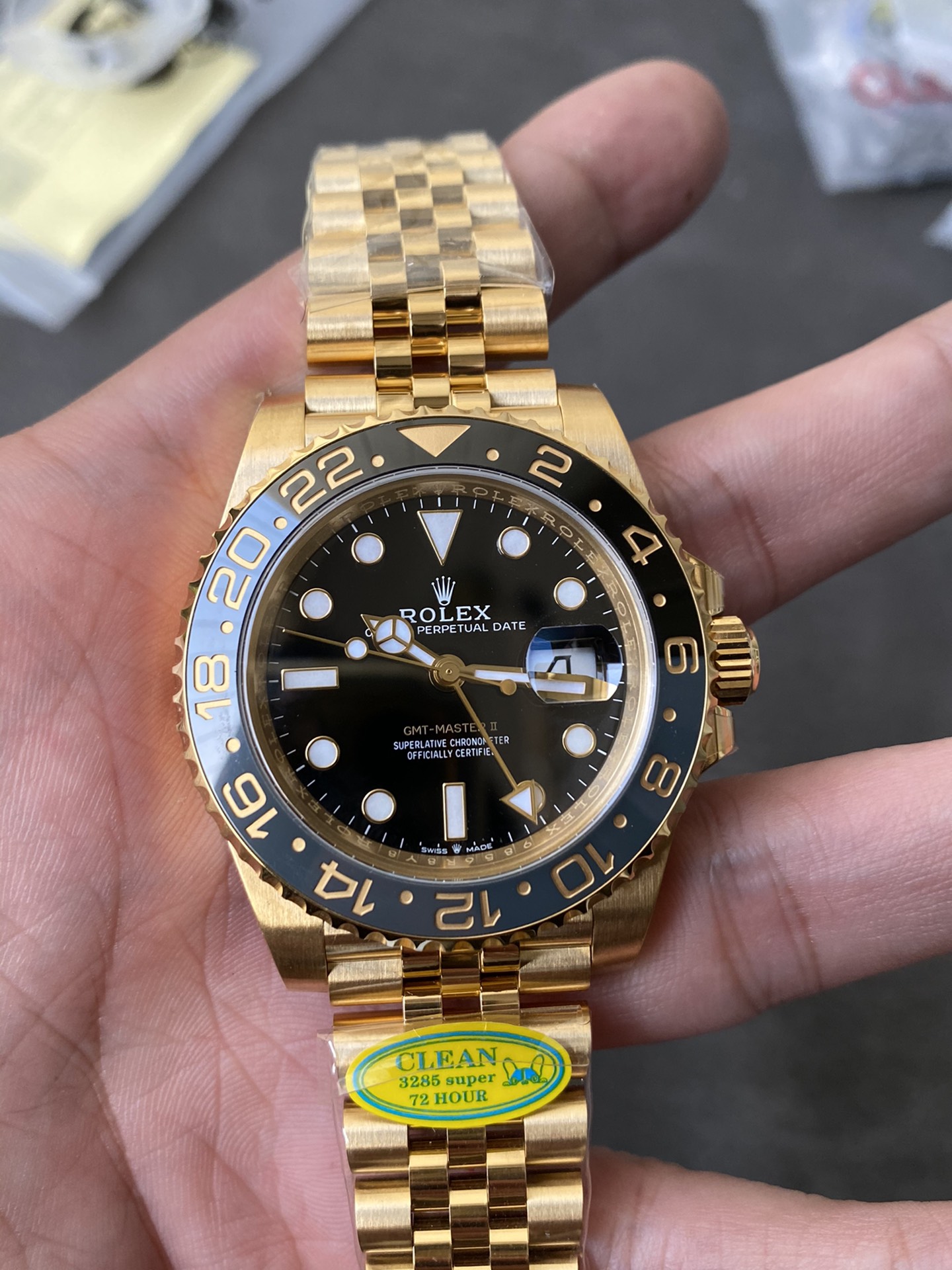 CF Rolex Clean Factory GMT Master II 126718GRNR Full Yellow Gold Black Grey Bezel Black Dial Jubilee Bracelet DD3285 Movement 02 CF Rolex Clean Factory GMT Master II 126718GRNR Full Yellow Gold Black Grey Bezel Black Dial Jubilee Bracelet DD3285 Movement 02