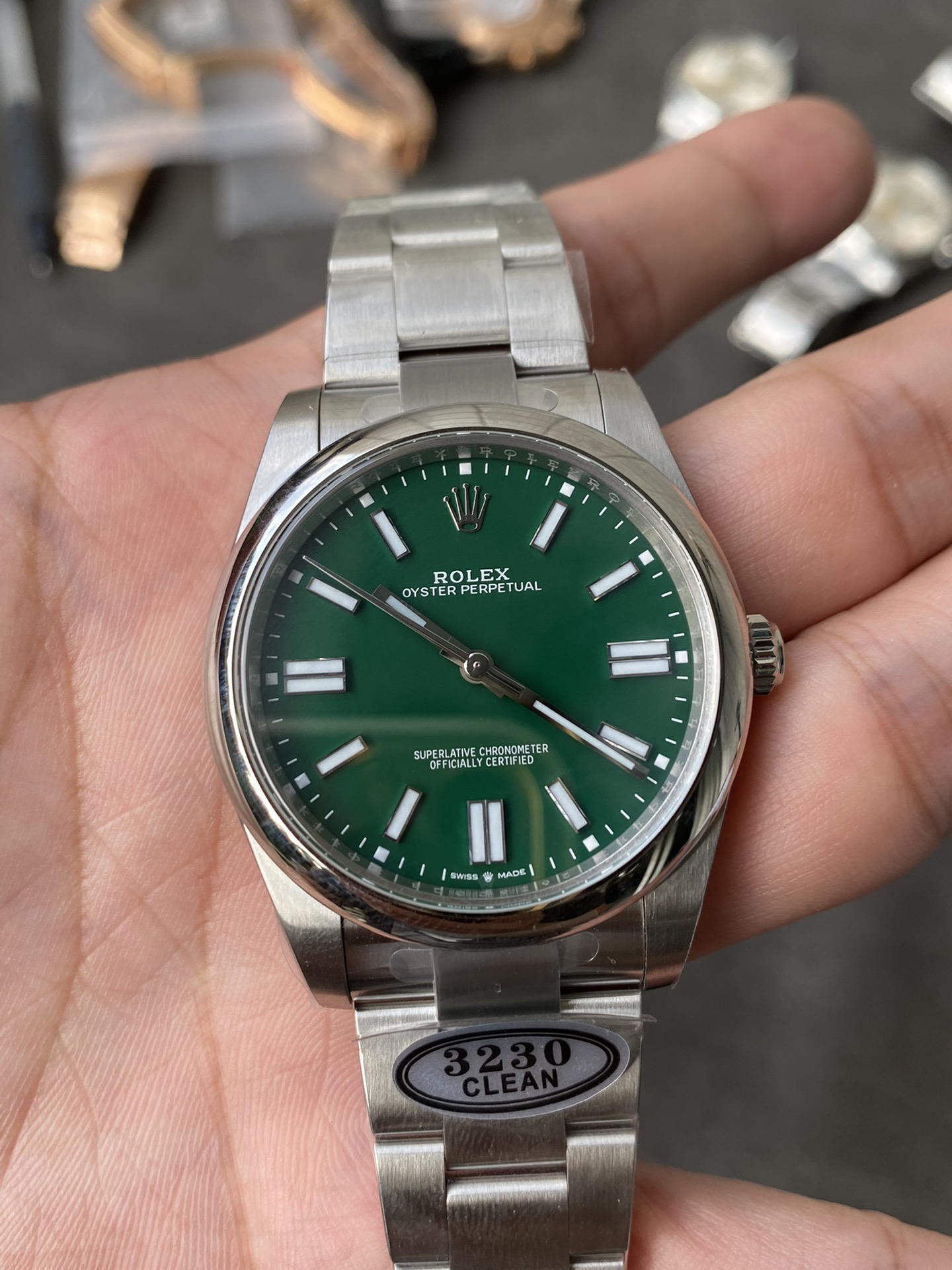 Clean Factory Rolex Oyster Perpetual 124300 CP OP 41mm Green Dial 904L Steel VR3230 Movement 02 Clean Factory Rolex Oyster Perpetual 124300 CP OP 41mm Green Dial 904L Steel VR3230 Movement 02