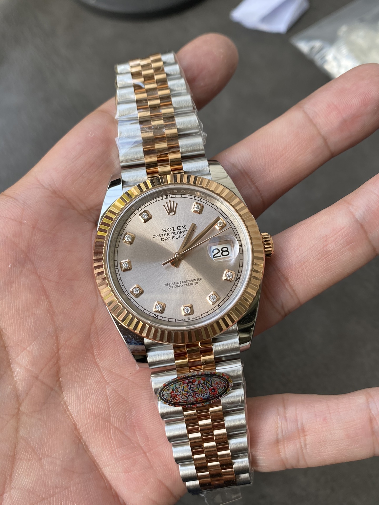 Clean Factory Watches DateJust 41mm 126331 0008 Rose Gold Sundust Diamond Set Dial Jubilee Bracelet 3235 Movement 02 Clean Factory Watches DateJust 41mm 126331 0008 Rose Gold Sundust Diamond Set Dial Jubilee Bracelet 3235 Movement 02