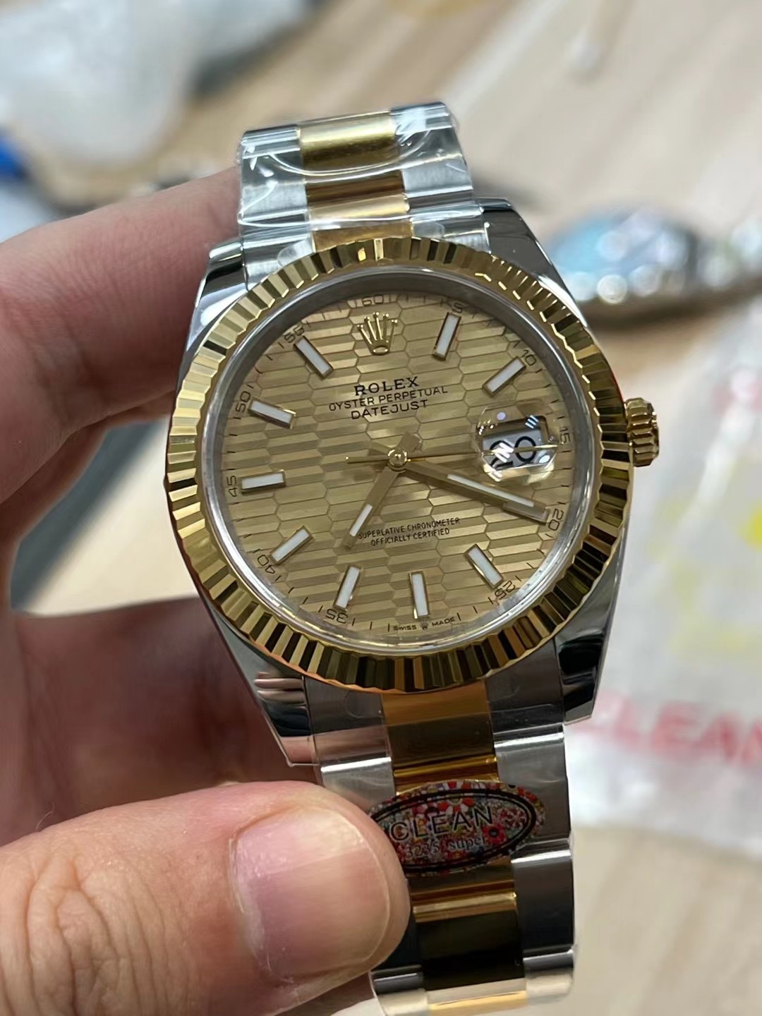 Clean Factory Watches Rolex DateJust 41mm m126333 0021 Yellow Gold Motif Dial Oyster Bracelet 3235 Movement 04 Clean Factory Watches Rolex DateJust 41mm m126333 0021 Yellow Gold Motif Dial Oyster Bracelet 3235 Movement 04