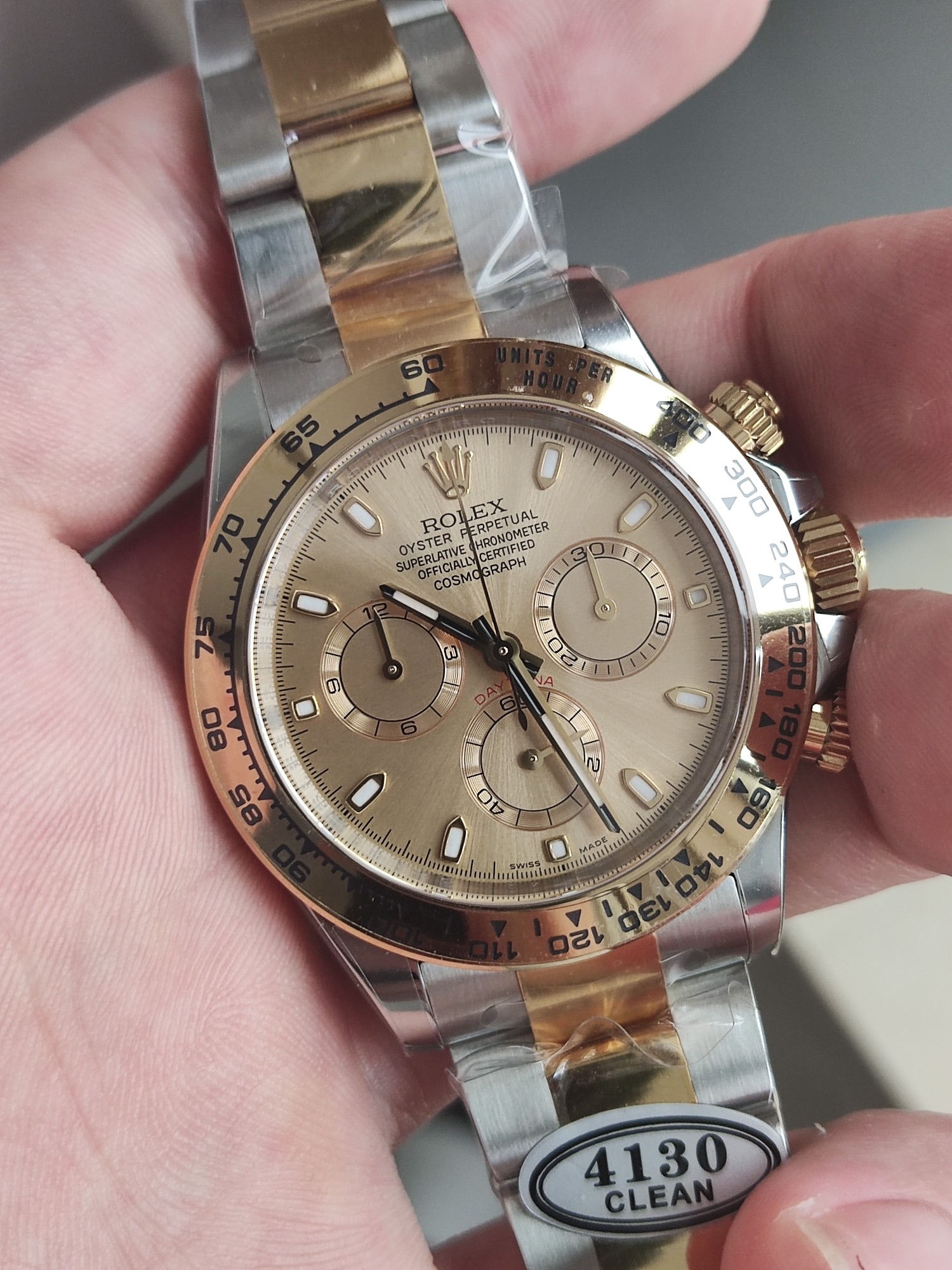 Clean Factory Watch Rolex Daytona 116503 Yellow Gold Steel Two Tone Braclet Champagne Dial Stick Markers 02 Clean Factory Watch Rolex Daytona 116503 Yellow Gold Steel Two Tone Braclet Champagne Dial Stick Markers 02