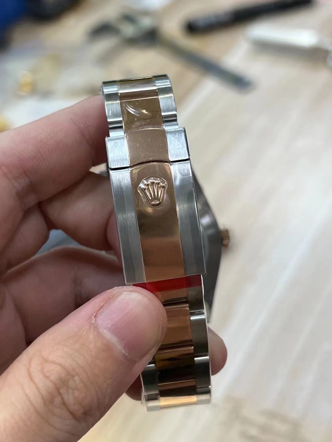 Clean Factory Watches Rolex DateJust 41 m126331 0013 Rose Gold Mother of Pear Dial Oyster Bracelet 3235 Movement 04 Clean Factory Watches Rolex DateJust 41 m126331 0013 Rose Gold Mother of Pear Dial Oyster Bracelet 3235 Movement 04