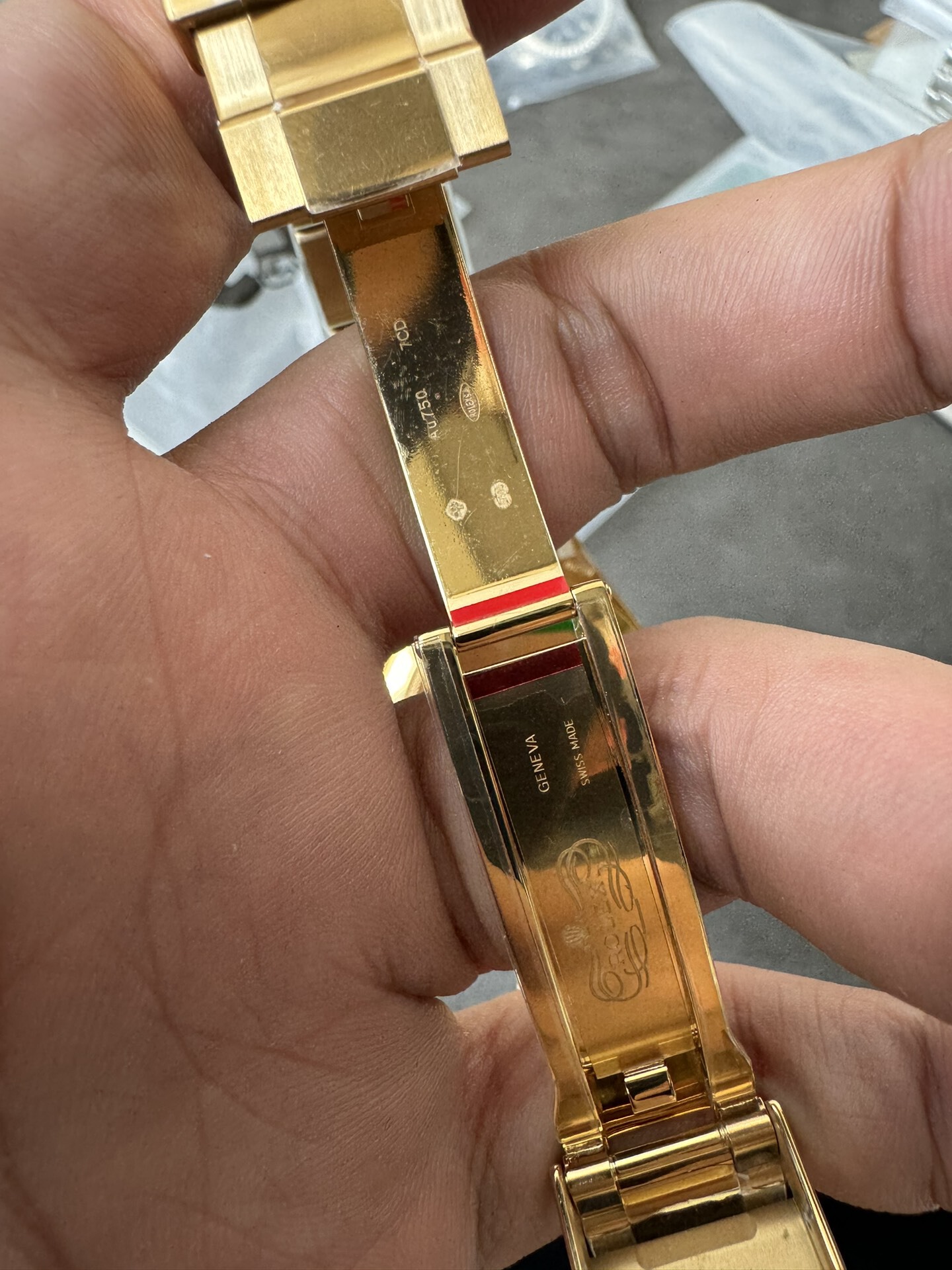 Clean Factory Daytona 116508 Yellow Gold Case Bracelet Black Dial with Yellow Sub Dial Red Chrono Second Hand DD4131 Movement 09 Clean Factory Daytona 116508 Yellow Gold Case Bracelet Black Dial with Yellow Sub Dial Red Chrono Second Hand DD4131 Movement 09