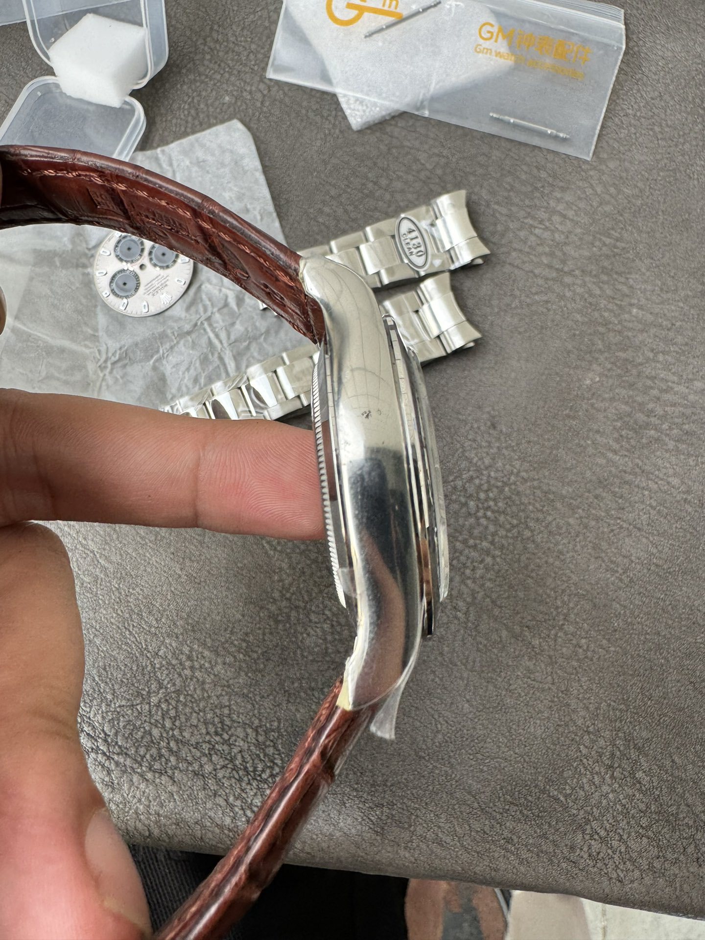 Clean Factory Daytona 116519 Tahitian MOP Dial with Diamonds Markers DD 4130 Movement Alligator Leather Strap 06 Clean Factory Daytona 116519 Tahitian MOP Dial with Diamonds Markers DD 4130 Movement Alligator Leather Strap 06