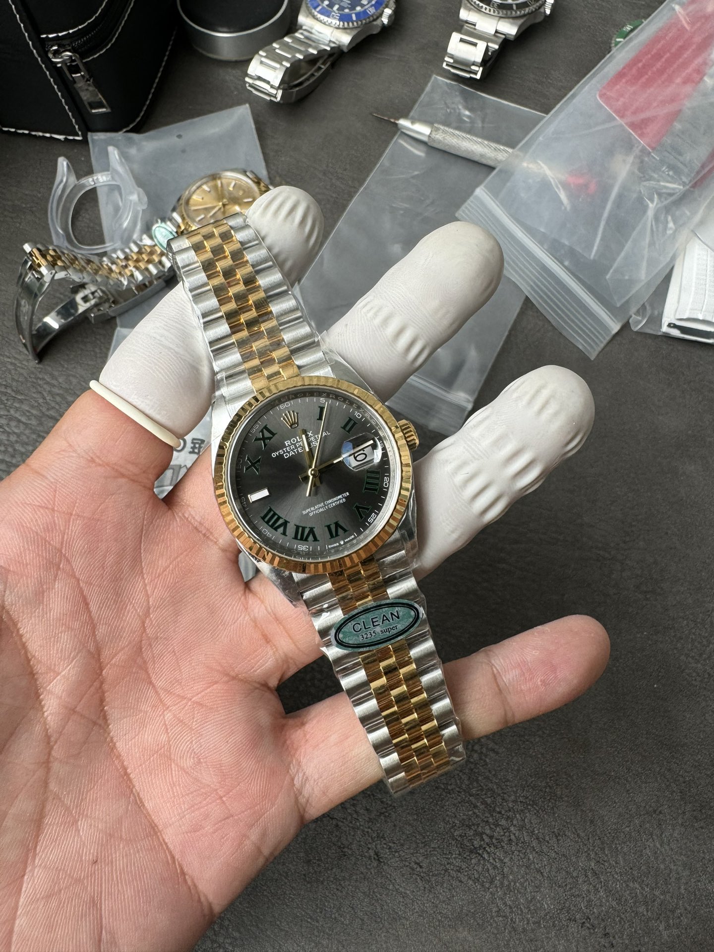 Clean Factory Rolex Datejust Wimbledon 36mm 126233 Grey Dial with Roma Markers Two Tone Yellow Gold Oystersteel Bracelet 11 Clean Factory Rolex Datejust Wimbledon 36mm 126233 Grey Dial with Roma Markers Two Tone Yellow Gold Oystersteel Bracelet 11