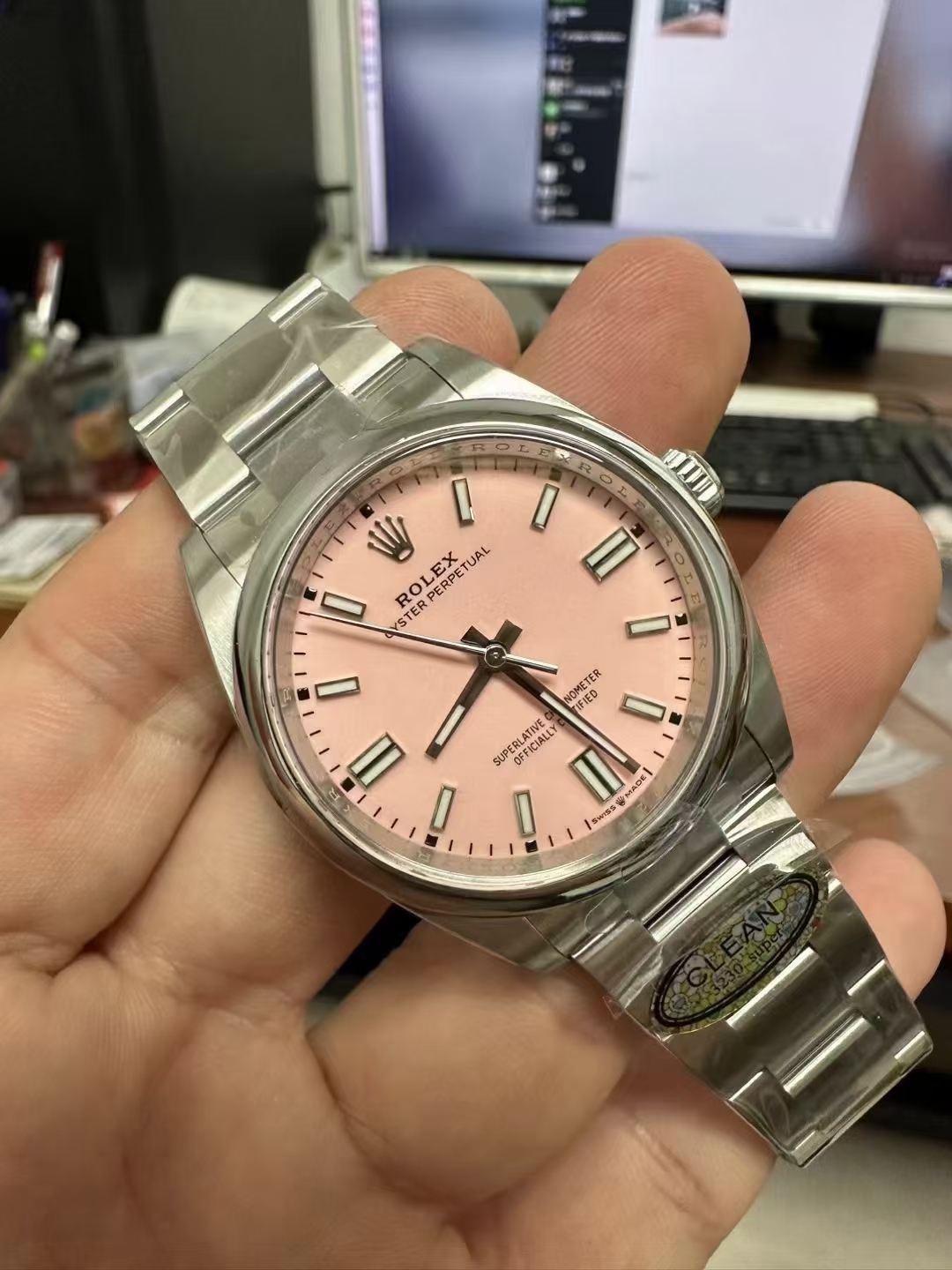 Clean Factory Watches Oyster Perpetual 124300 CF OP 41mm 904L Steel Pink Dial VR3230 Movement 02 Clean Factory Watches Oyster Perpetual 124300 CF OP 41mm 904L Steel Pink Dial VR3230 Movement 02