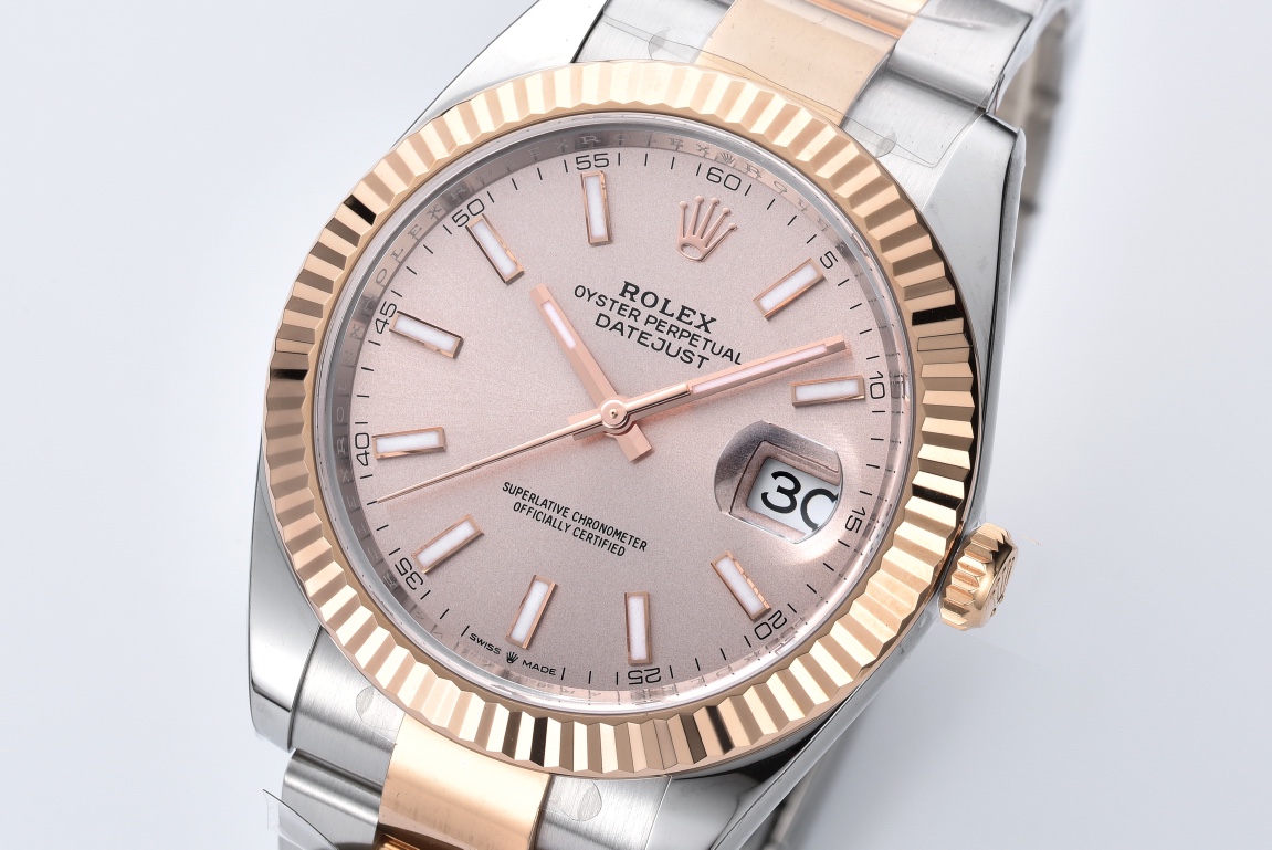 Victory Datejust 126331 41mm Rose Gold Sundust Dial with Stick Markers Rose Gold Bezel 904L Steel Case 3235 Movement Two Tone Oyster Bracelet 02 Clean Datejust 126331 41mm Rose Gold Sundust Dial with Stick Markers Rose Gold Bezel 904L Steel Case 3235 Movement Two Tone Oyster Bracelet 02