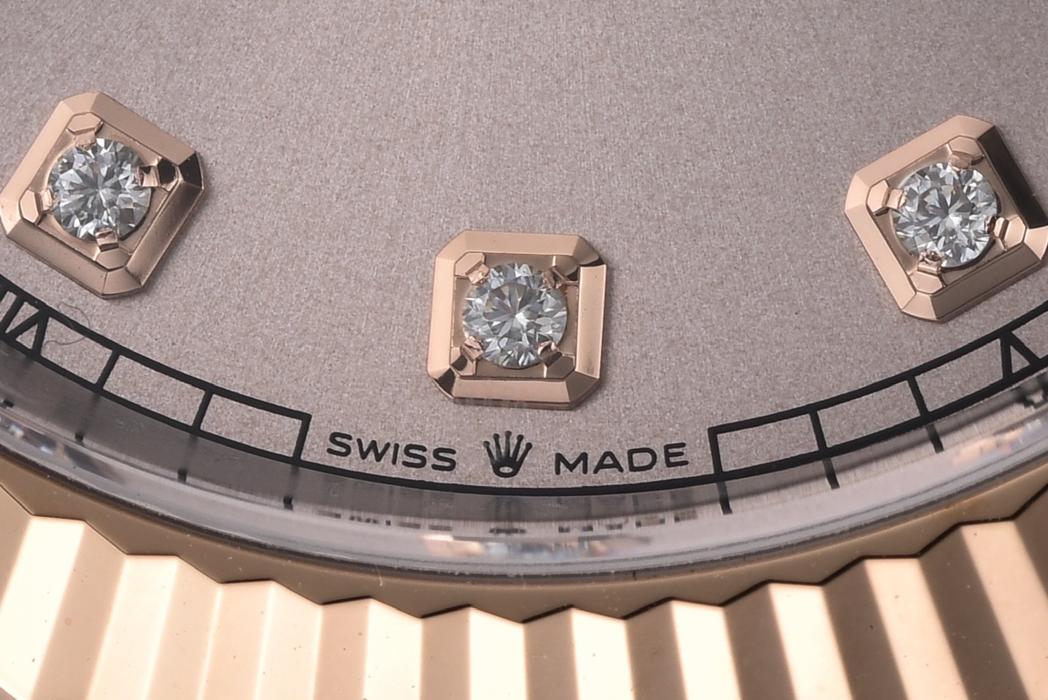 Clean Datejust 126331 41mm Rose Gold Sundust Dial with diamond Markers Rose Gold Bezel 3235 Movement Two Tone Jubilee Bracelet 04 Clean Datejust 126331 41mm Rose Gold Sundust Dial with diamond Markers Rose Gold Bezel 3235 Movement Two Tone Jubilee Bracelet 04