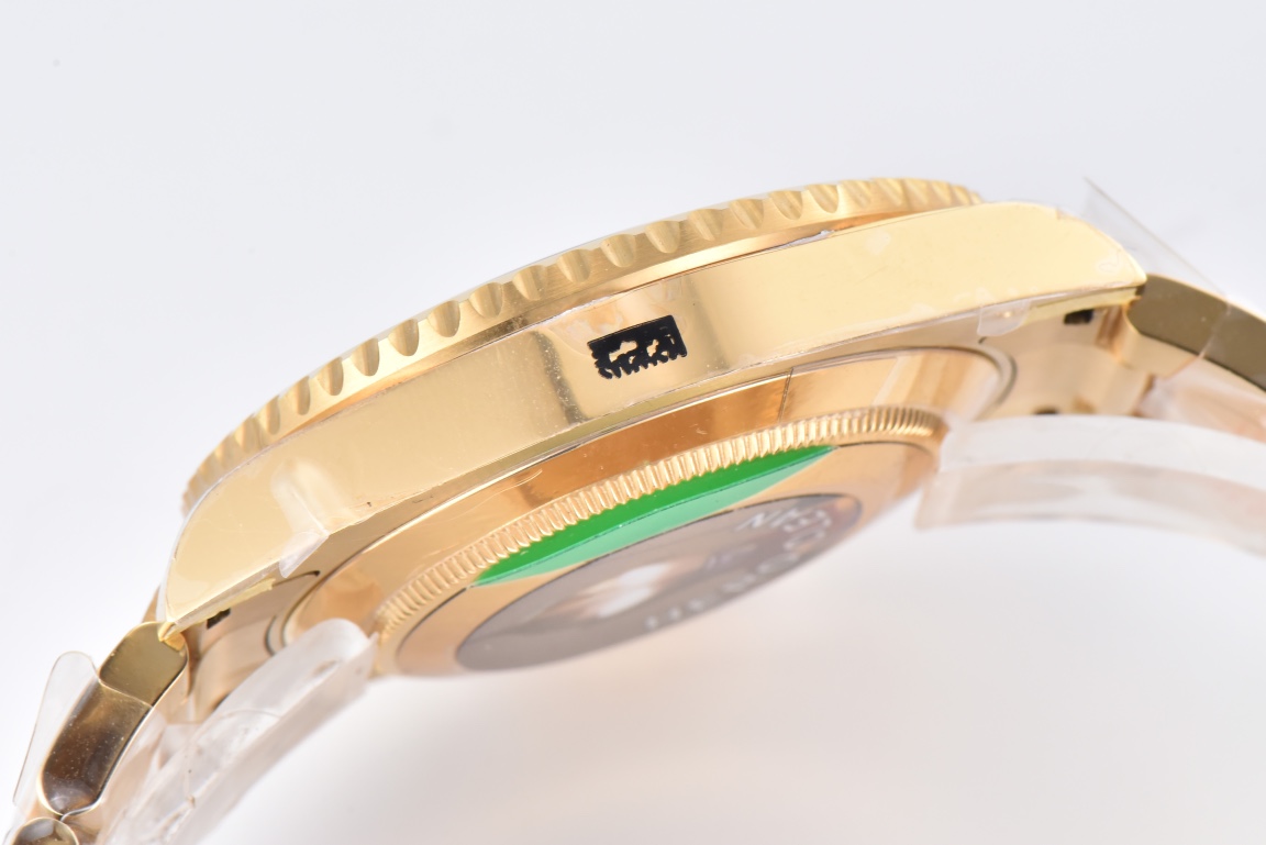 Clean Factory Submariner 116618LB 40mm Blue Dial Ceramic Bezel Full Yellow Gold Case 05 Clean Factory Submariner 116618LB 40mm Blue Dial Ceramic Bezel Full Yellow Gold Case 05