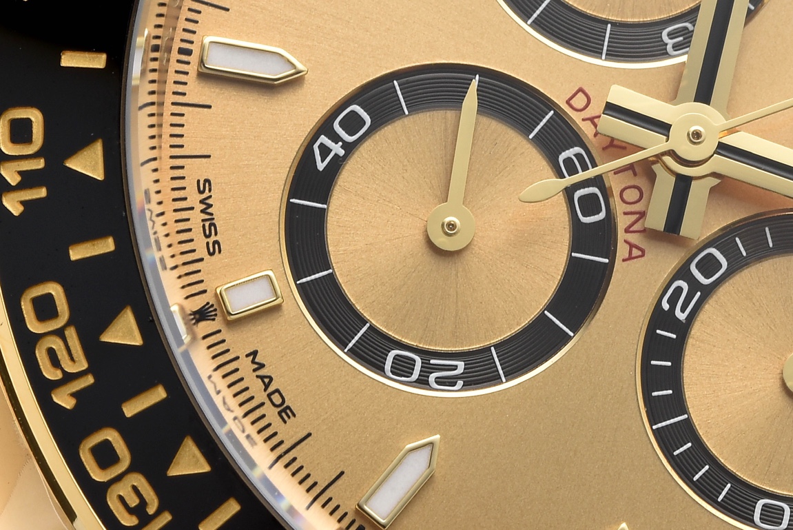 Clean Factory Watch Rolex Daytona 126518 Yellow Gold Case Golden Dial and Black Counter Rings Oysterflex Strap 4131 Movement 06 Clean Factory Watch Rolex Daytona 126518 Yellow Gold Case Golden Dial and Black Counter Rings Oysterflex Strap 4131 Movement 06