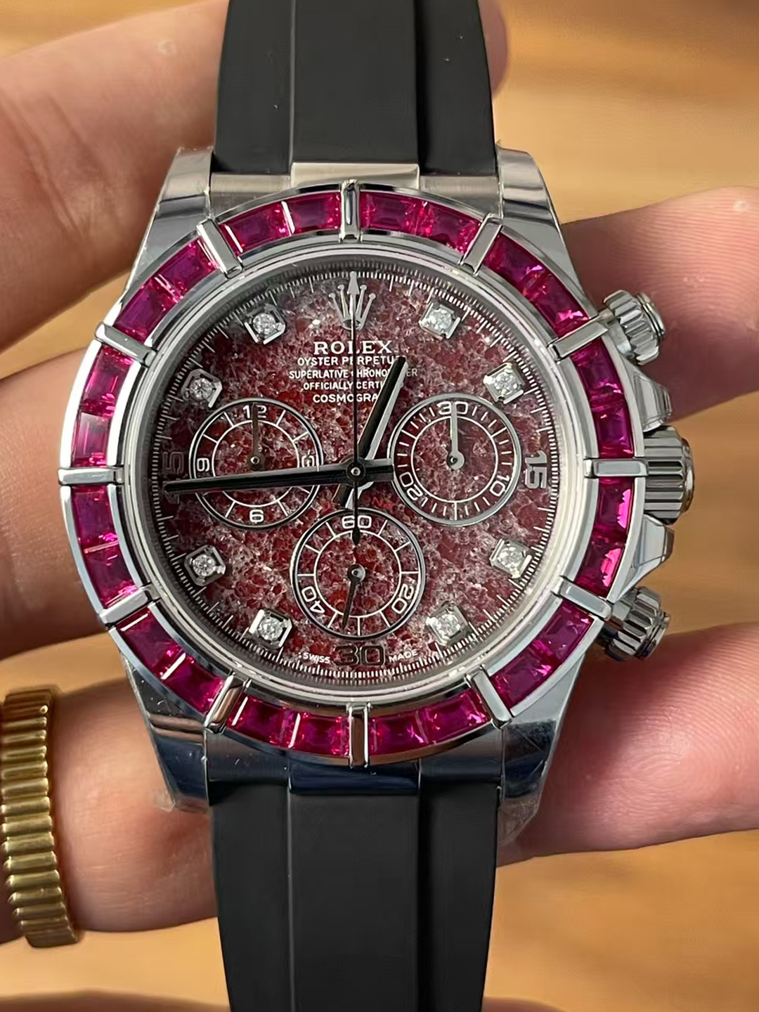 Premium Customized Daytona 116519 Red Garnet Dial and Bezel Diamonds Indexes Based on Clean Factory Daytona DD4130 Movement Oysterflex Strap 00 Premium Customized Daytona 116519 Red Garnet Dial and Bezel Diamonds Indexes Based on Clean Factory Daytona DD4130 Movement Oysterflex Strap 00