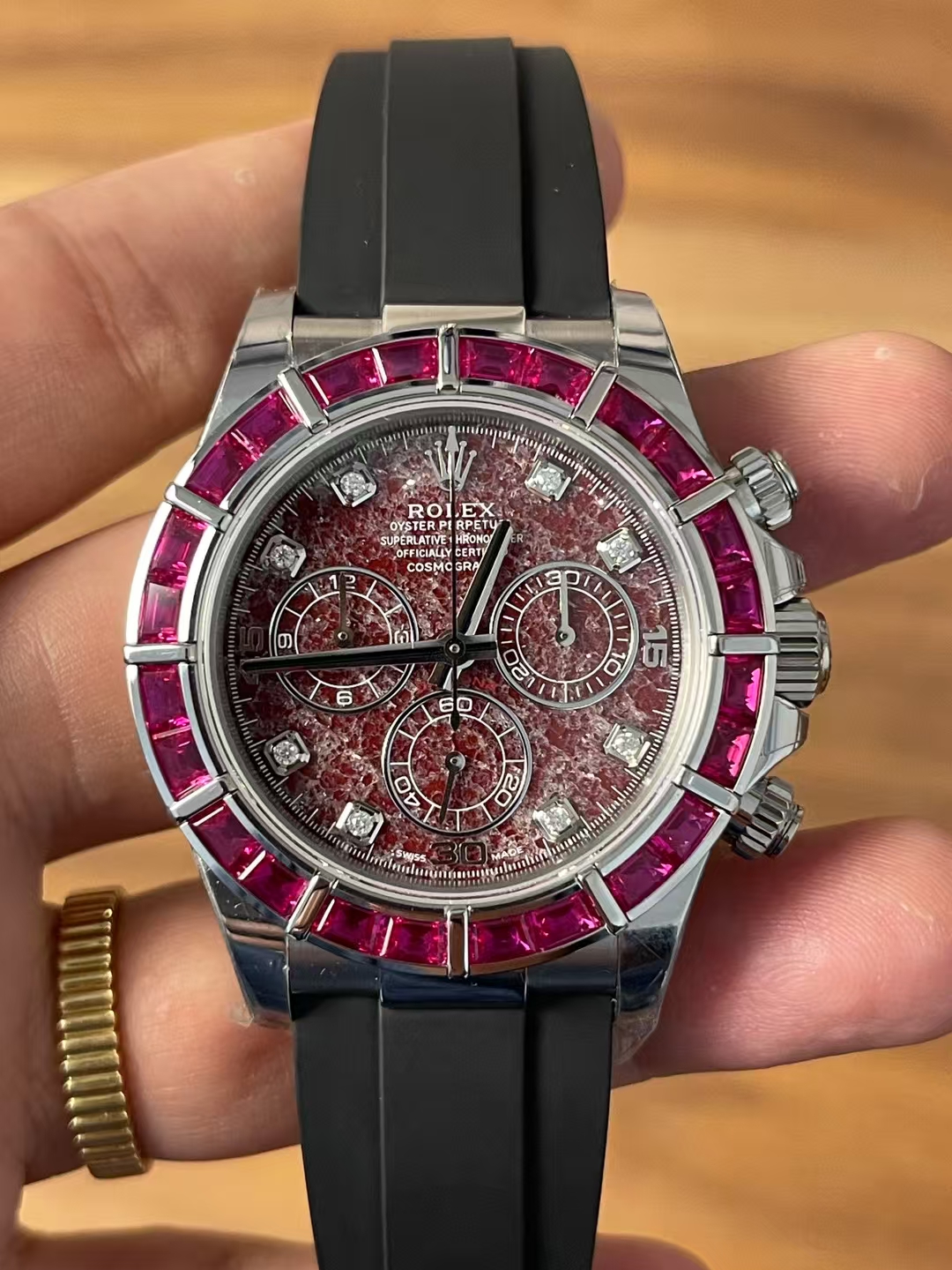 Premium Customized Daytona 116519 Red Garnet Dial and Bezel Diamonds Indexes Based on Clean Factory Daytona DD4130 Movement Oysterflex Strap 01 Premium Customized Daytona 116519 Red Garnet Dial and Bezel Diamonds Indexes Based on Clean Factory Daytona DD4130 Movement Oysterflex Strap 01