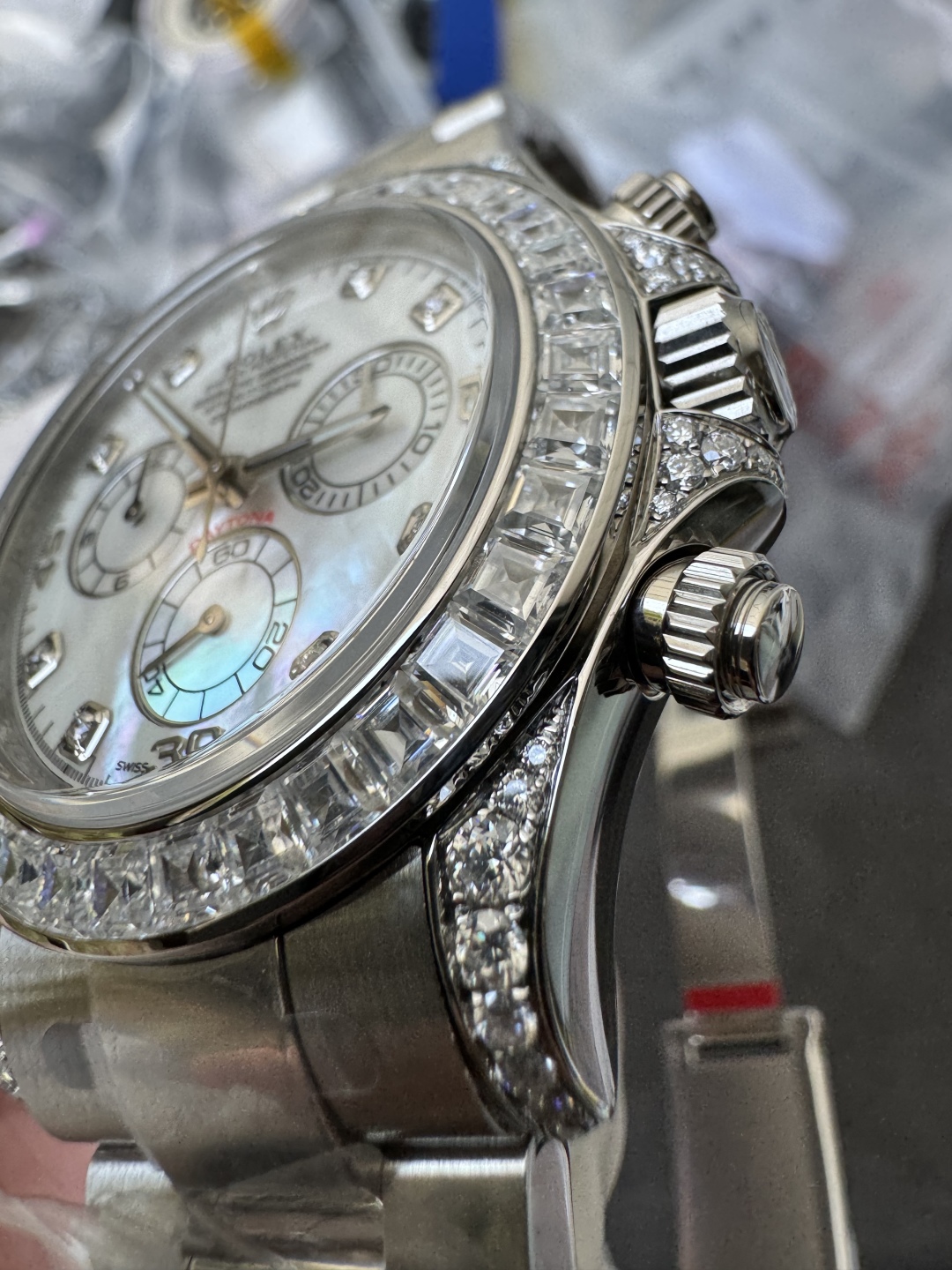 Premium Customized Daytona 116589 MOP Dial Diamonds Hour Markers Diamonds Case and Bezel Based on Clean Factory DD4130 Movement 07 Premium Customized Daytona 116589 MOP Dial Diamonds Hour Markers Diamonds Case and Bezel Based on Clean Factory DD4130 Movement 07