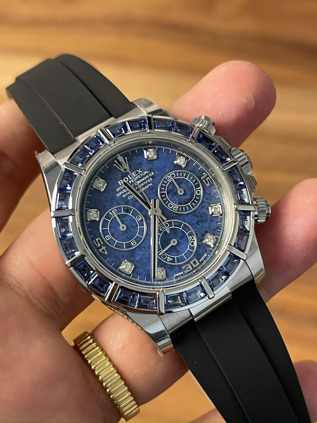 Premium Customized Rolex Daytona 116519 Sodalite Dial and Bezel Diamonds Indexes Based on Clean Factory Daytona DD4130 Movement Oysterflex Strap 02 Premium Customized Rolex Daytona 116519 Sodalite Dial and Bezel Diamonds Indexes Based on Clean Factory Daytona DD4130 Movement Oysterflex Strap 02