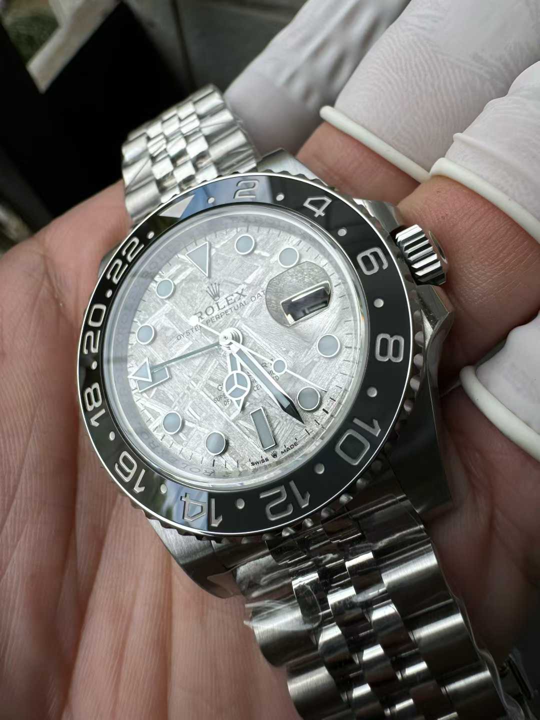 Clean Factory GMT Master II Bruce Wayne 126710GRNR Meteorite Dial Black Gray Ceramic Bezel Green GMT Hand Jubilee Bracelet DD3285 Movement 04 Clean Factory GMT Master II Bruce Wayne 126710GRNR Meteorite Dial Black Gray Ceramic Bezel Green GMT Hand Jubilee Bracelet DD3285 Movement 04