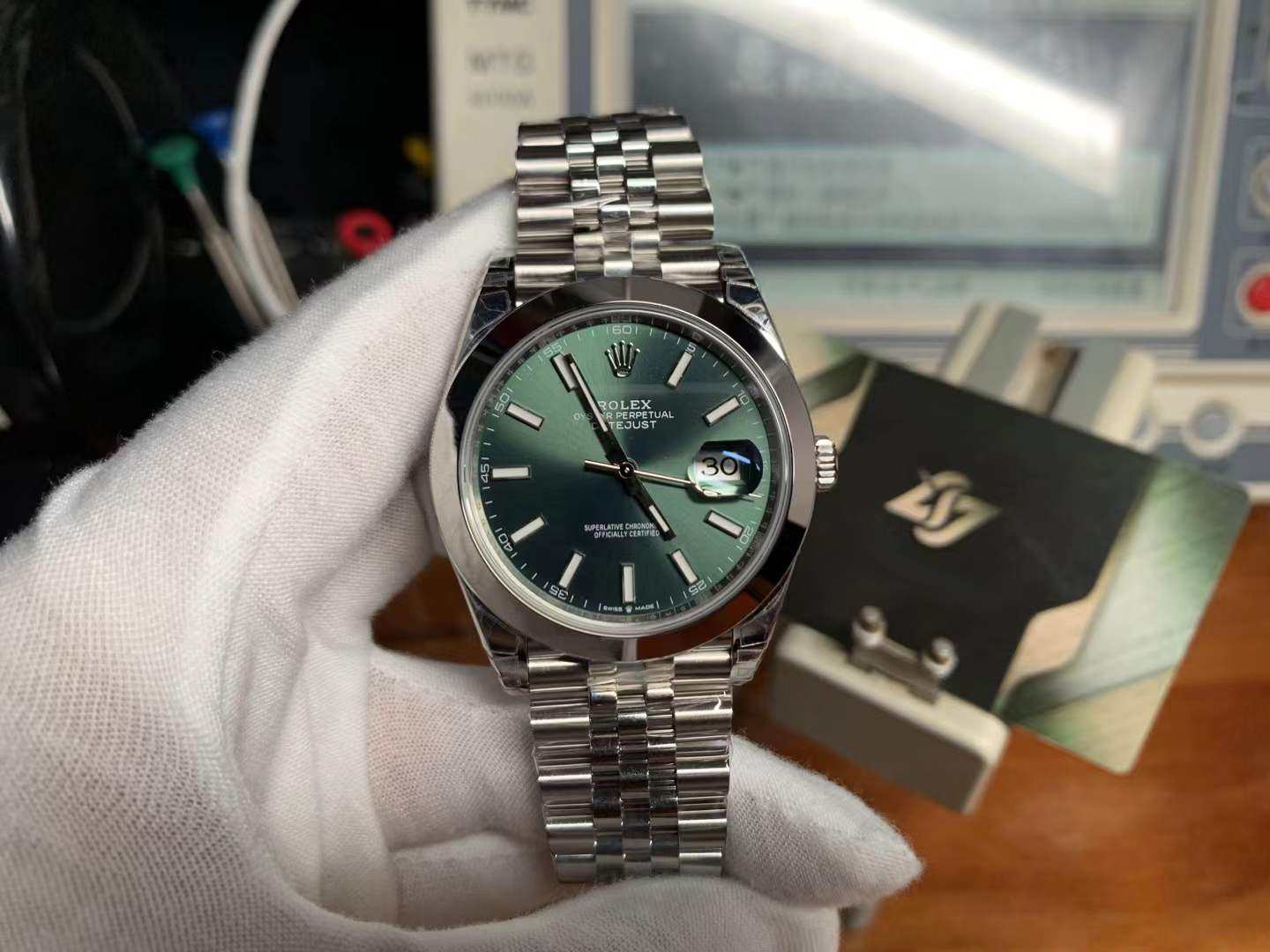 Clean Factory Watch Datejust 41 Ref 126300 Mint Green Dial Smooth Bezel 904L Steel Case and Jubilee Bracelet DanDong 3235 Movement 01 Clean Factory Watch Datejust 41 Ref 126300 Mint Green Dial Smooth Bezel 904L Steel Case and Jubilee Bracelet DanDong 3235 Movement 01