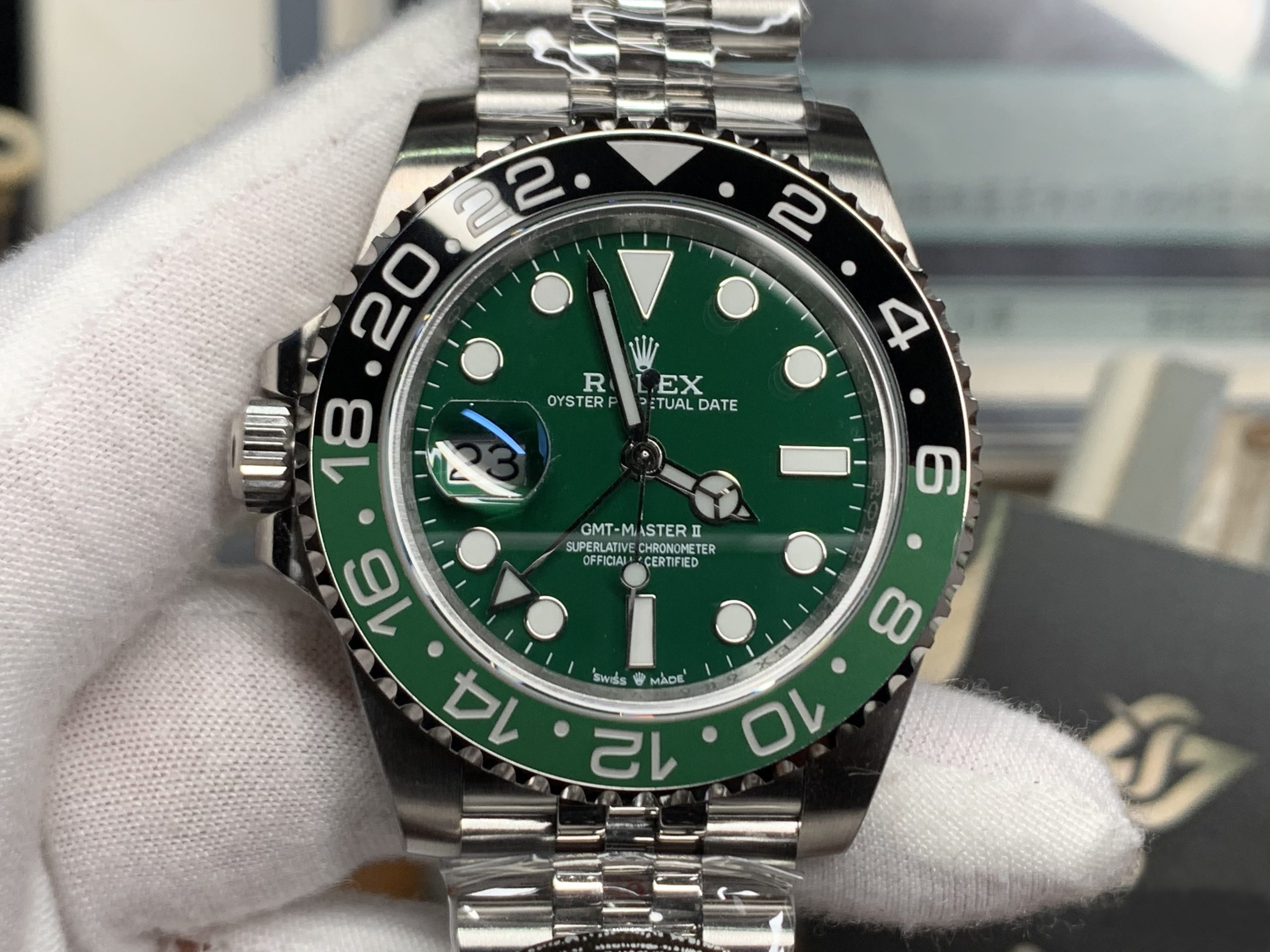 Clean Watch Factory Rolex GMT Master II Sprite 126729VTNR Black Green Ceramic Bezel Green Dial 904L Jubilee Bracelet DanDong 3285 Movement 02 Clean Watch Factory Rolex GMT Master II Sprite 126729VTNR Black Green Ceramic Bezel Green Dial 904L Jubilee Bracelet DanDong 3285 Movement 02