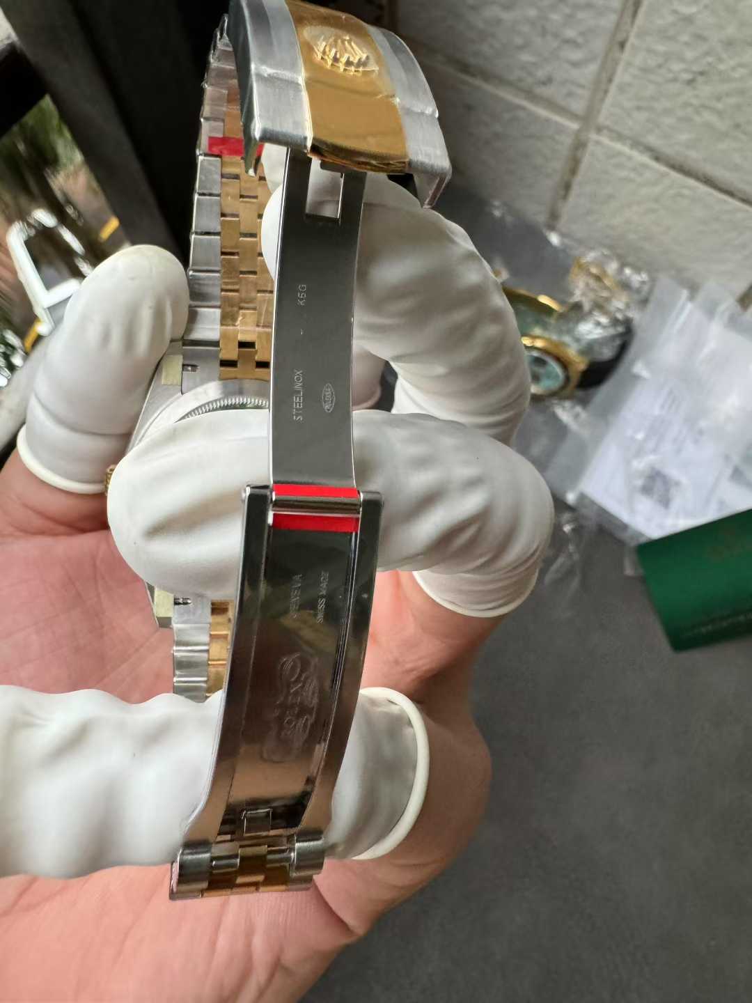 Clean Factory DateJust 41 126303 Wimbledon Slate Dial with Roma Indexes Yellow Gold Smooth Bezel Two Tone Jubilee Bracelet DD 3235 Movement 09 Clean Factory DateJust 41 126303 Wimbledon Slate Dial with Roma Indexes Yellow Gold Smooth Bezel Two Tone Jubilee Bracelet DD 3235 Movement 09