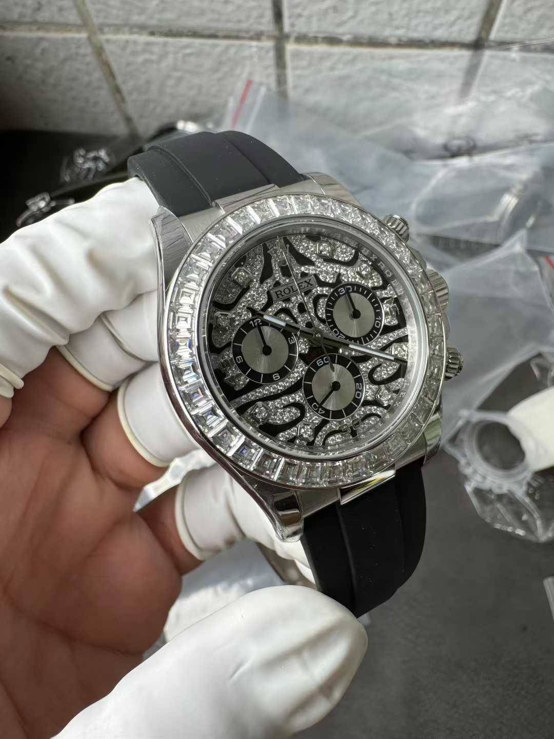 Clean Factory Daytona Eye of the Tiger 116589TBR Wrapped Platinum 40mm Black Diamond Motif Dial Baguette Bezel Oysterflex Strap DD4131 Movement 05 Clean Factory Daytona Eye of the Tiger 116589TBR Wrapped Platinum 40mm Black Diamond Motif Dial Baguette Bezel Oysterflex Strap DD4131 Movement 05